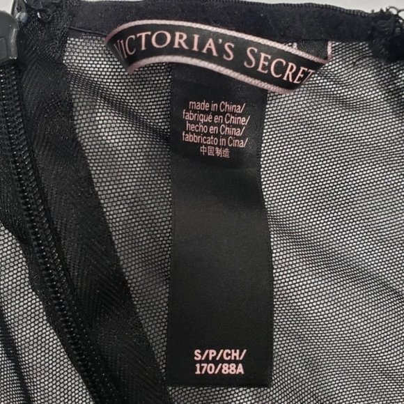 Small Victoria Secret Very Sexy Bodysuit Teddy Black Eyelash Lace Top Shirt - Picture 7 of 10